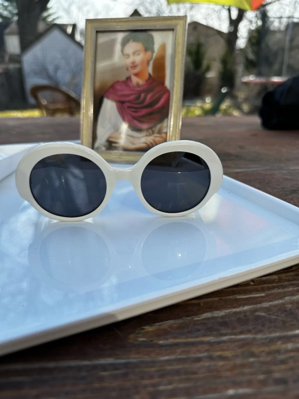 Loewe Round Sunglasses LW40135I White w/ COA Italy